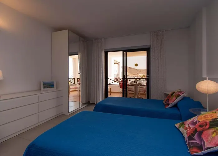 San Marino * 洛斯克里斯蒂亚诺斯